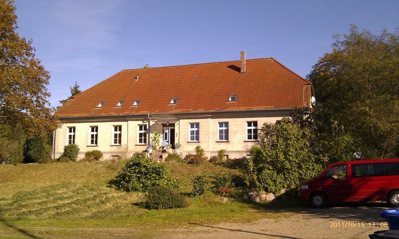 Apartamento Gutshaus Alt-Jargenow Alt Jargenow Exterior foto