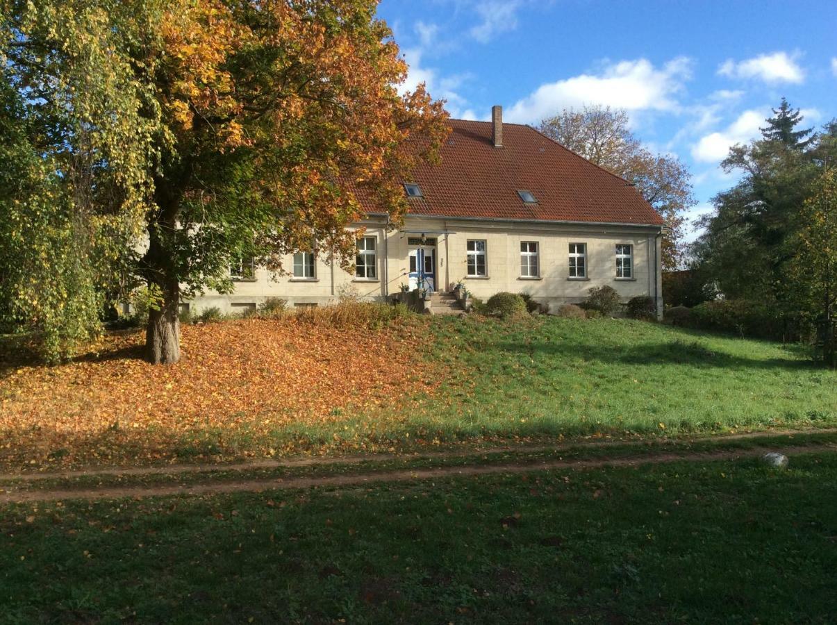 Apartamento Gutshaus Alt-Jargenow Alt Jargenow Exterior foto